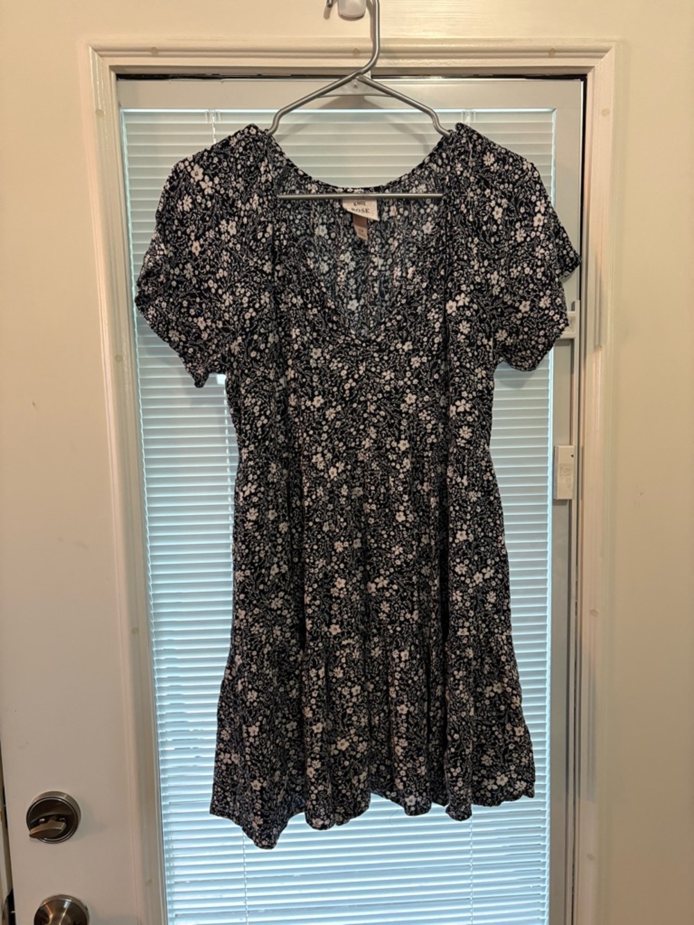 Knox Rose Blue Floral Mini Dress
